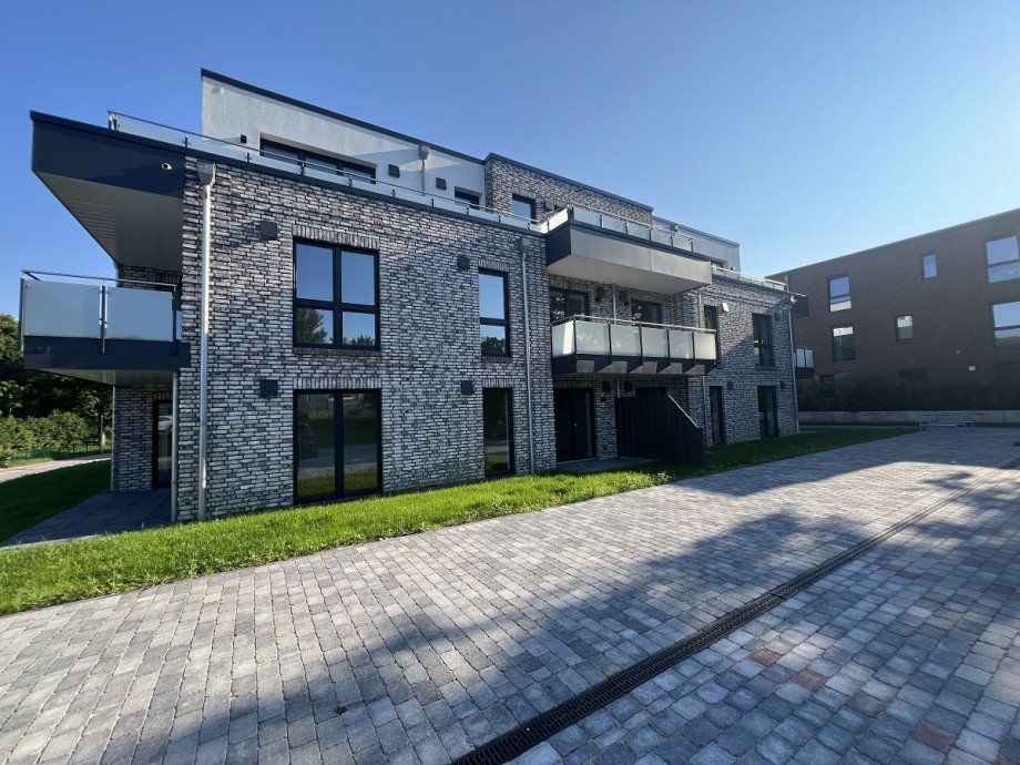 Seitenansicht 01 Dachgeschosswohnung Wacken