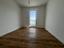 Kinder- / Arbeits- / G�stezimmer Helle Dachgeschosswohnung mit umlaufender Dachterrasse