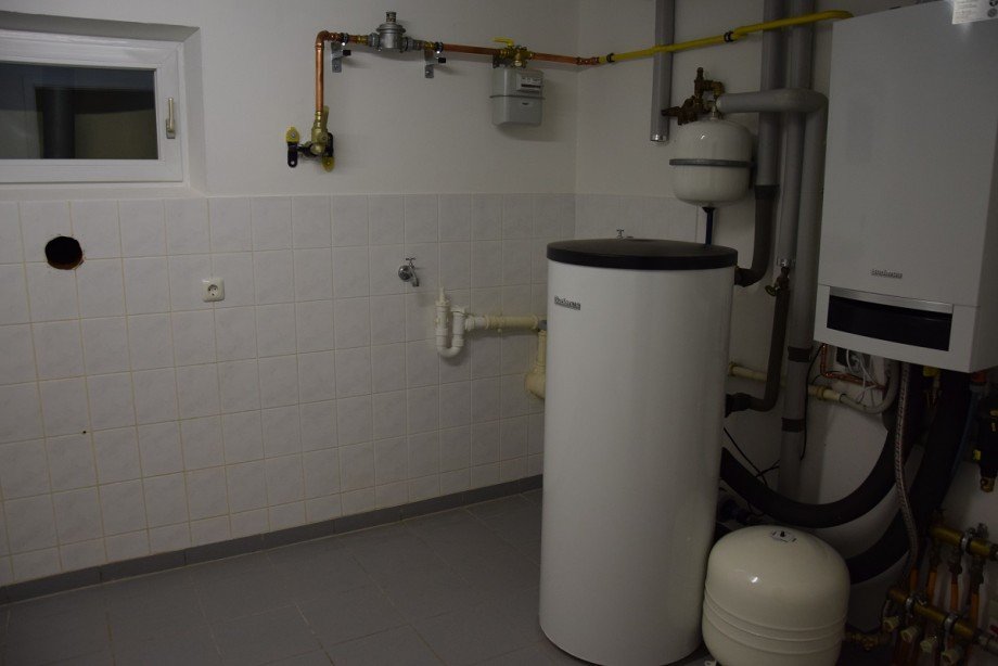 Moderne Heizungsanlage / Einbau 2021 Einfamilienhaus Hamburg