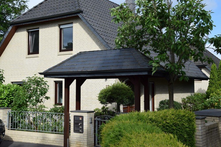 Vorderansicht des Hauses Hamburg Einfamilienhaus Exklusives und ruhig gelegenes Einfamilienhaus